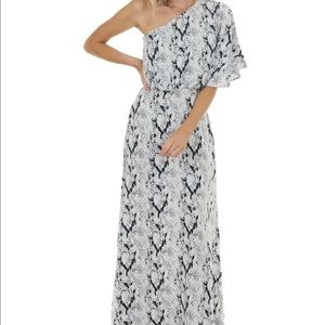 Black and white one shoulder dress